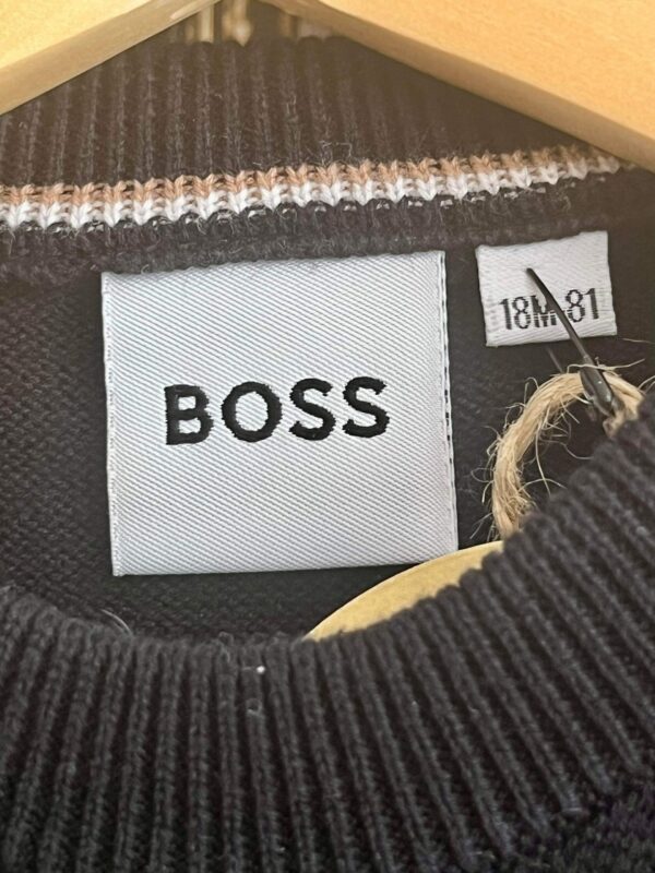 Pull Hugo Boss / Taille 18 mois – Image 4