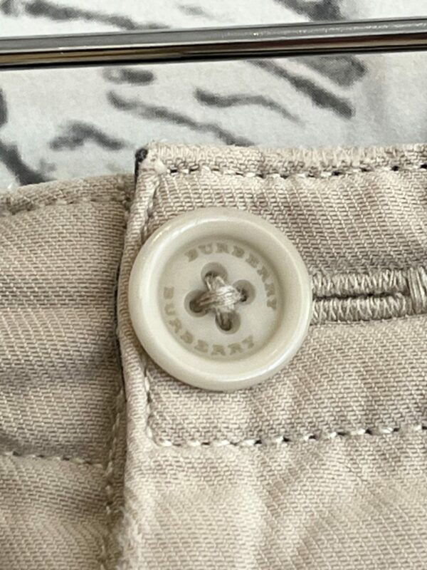 Short Burberry Kids / Taille 2 ans – Image 2