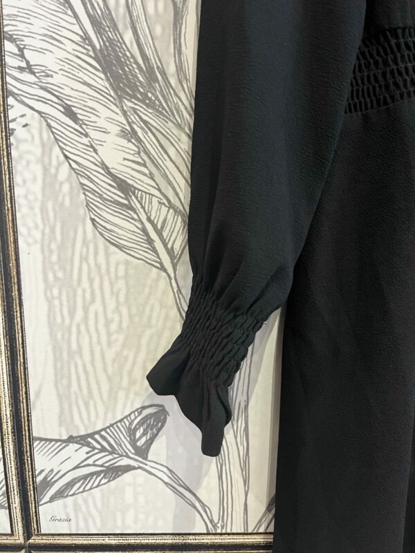 Robe Sandro – Image 2