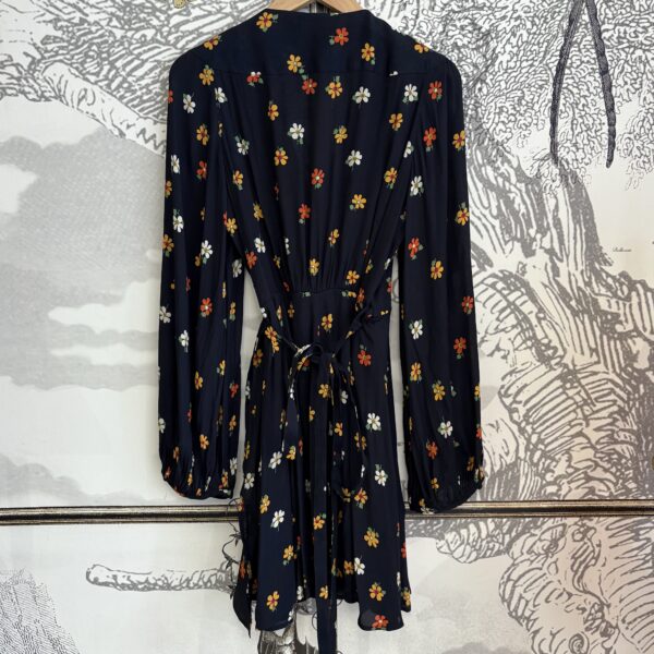 Robe Mirae – Image 6