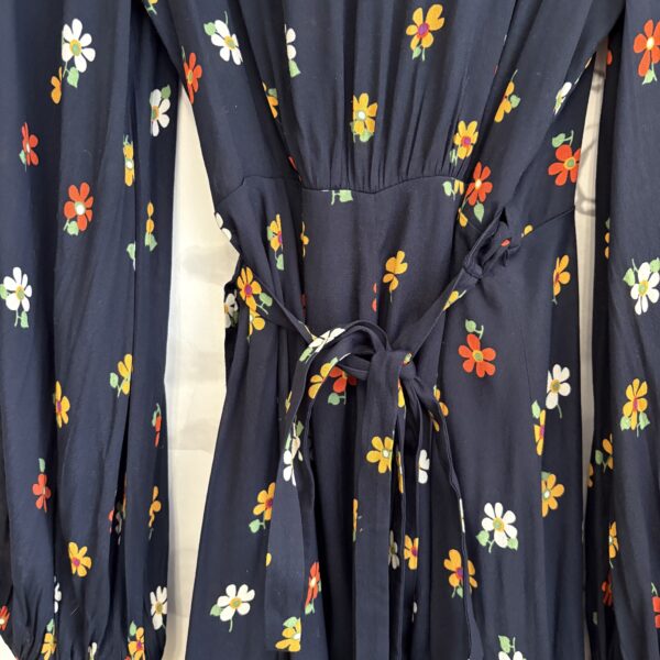 Robe Mirae – Image 7